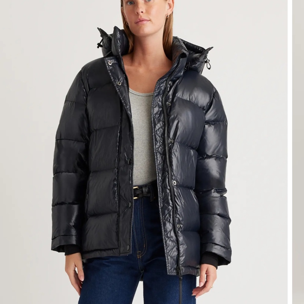 NWT Quince Responsible Down Puffer Jacket - Size S